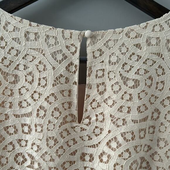 J CREW TIERED SHIFT DRESS WITH RAINDROP LACE SIZE 4 - Picture 5 of 10